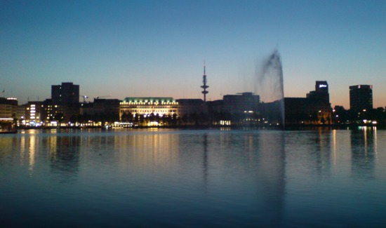 Hamburg's Jungfernstieg by Night