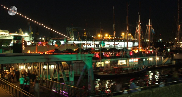 Hamburg Harbour's Outdoor Discotheque